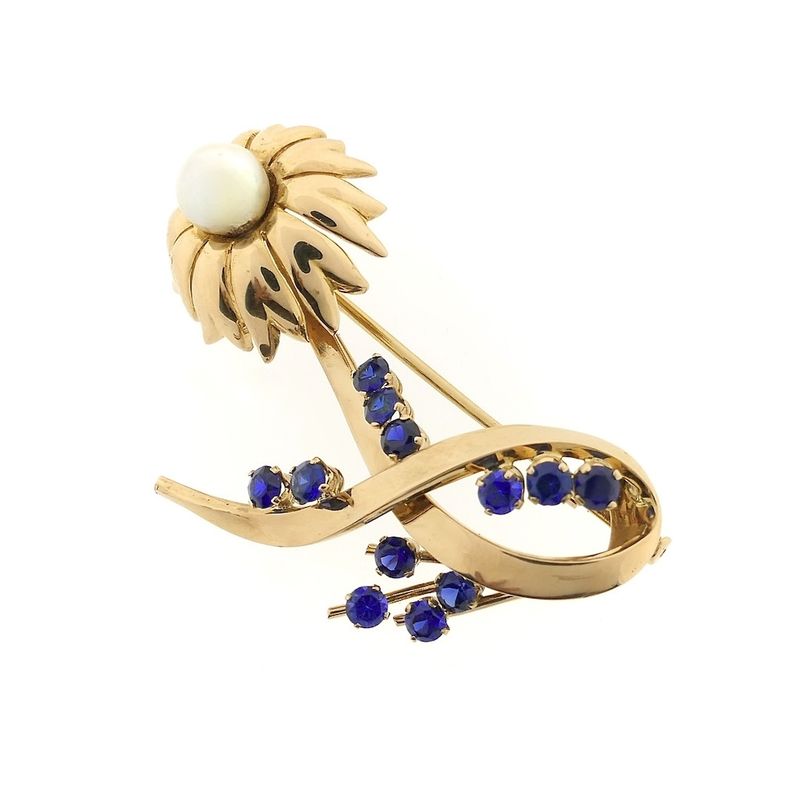 Image 8 of Vintage gold brooch with pearl and sapphires