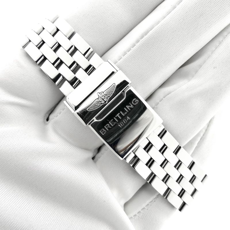 Image 9 of Breitling Galactic 36 A37330; Automatic watch with diamonds and mother-of-pearl dial