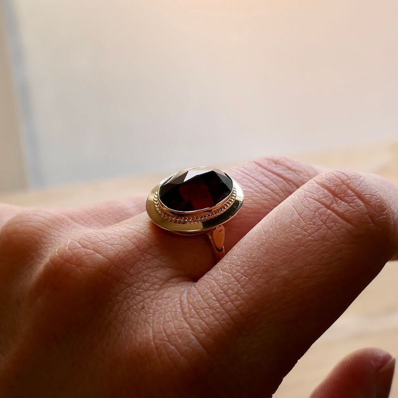 Image 10 of Vintage Gold Ring with Garnet