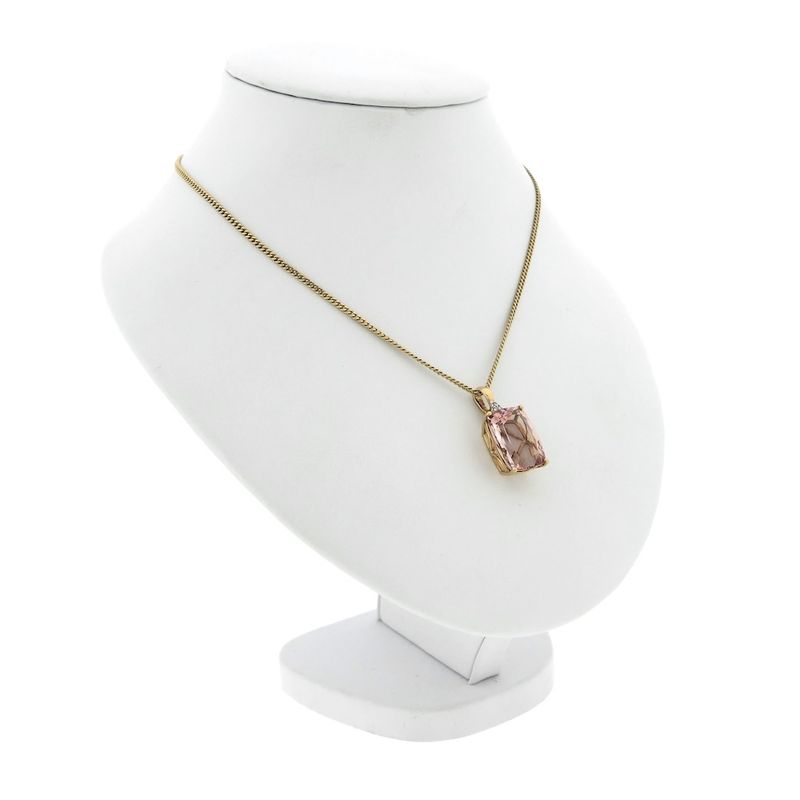 Image 7 of 18K Gold Pendant with morganite and diamond | 0.015 ct.