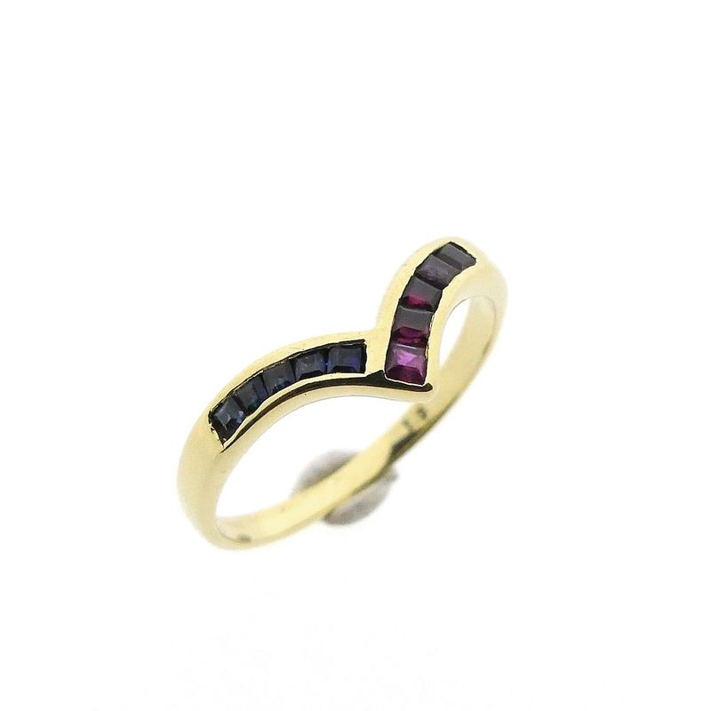 Image 1 of Gold V-shaped ring with ruby ​​and sapphire