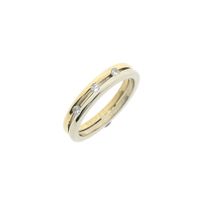 Two-tone gold ring with diamonds; 0.18 ct.