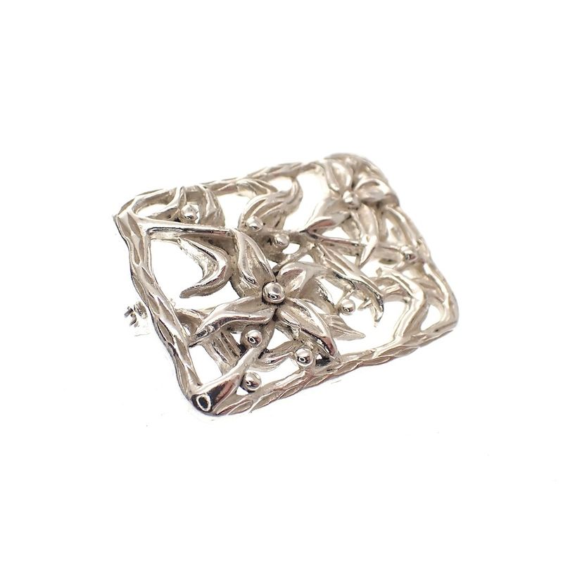Image 3 of Silver brooch | Floral design