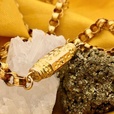 Image 2 of Gold Fantasy Link Necklace