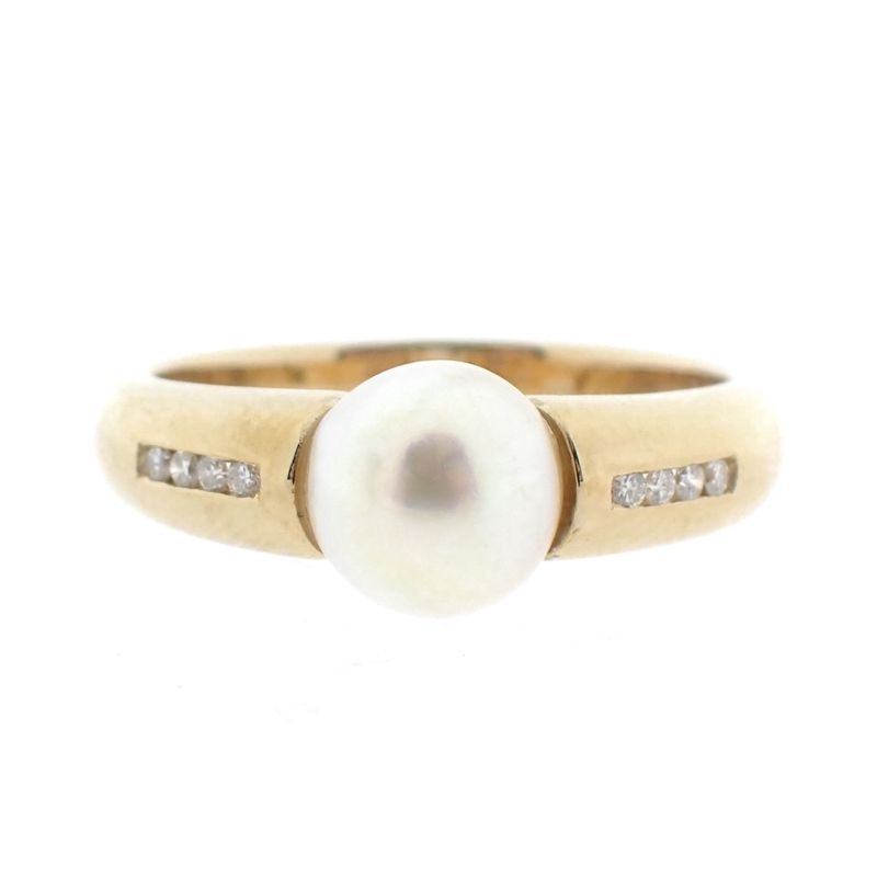 Image 5 of Gold ring with pearl and diamonds; 0.04 ct.