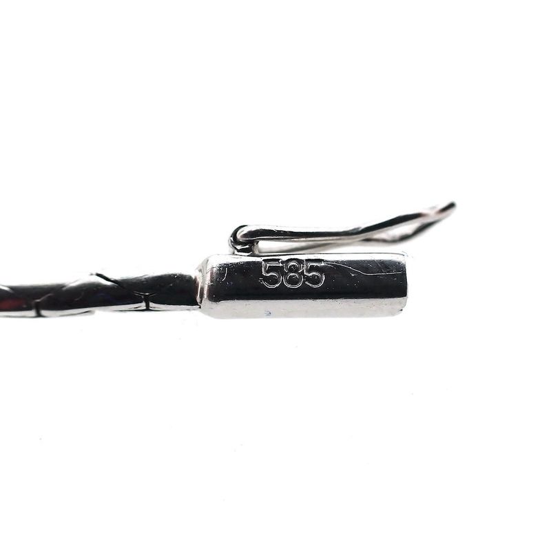 Image 7 of White gold cobra link necklace with fixed pendant | 40 cm