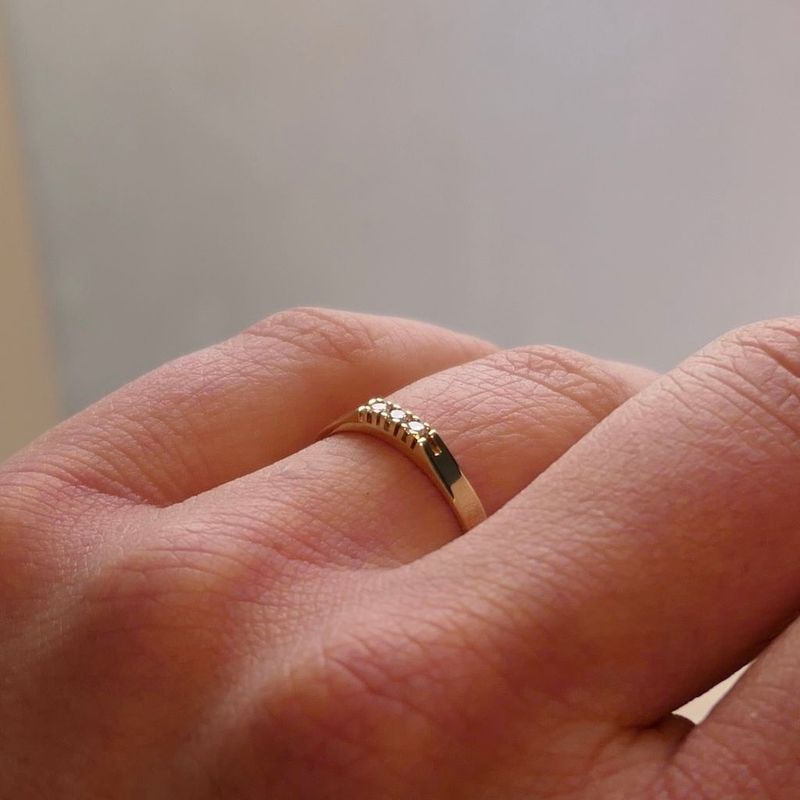 Image 7 of Gold ring with diamond; 0.03 ct.