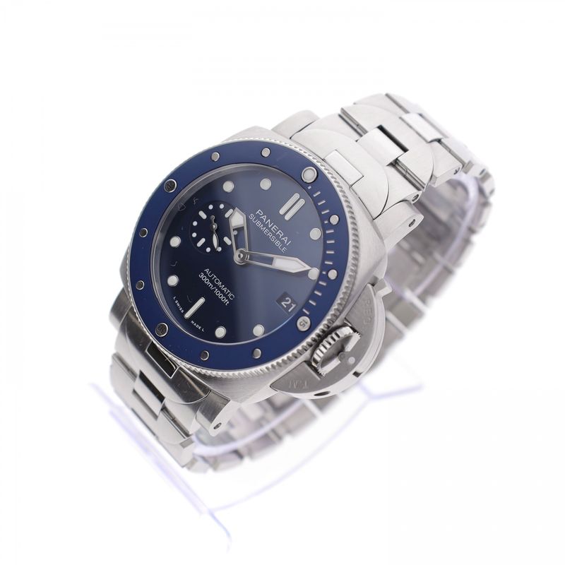 Image 3 of Panerai Luminor Submersible 42mm Automatic PAM02068