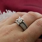 Image 4 of White gold ring with diamonds; Approx. 0.79 ct.