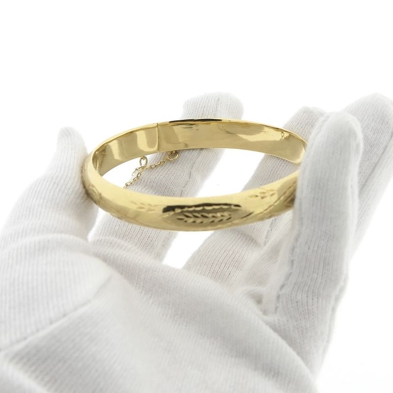 Image 9 of Gold slave bracelet with engravings; Size M