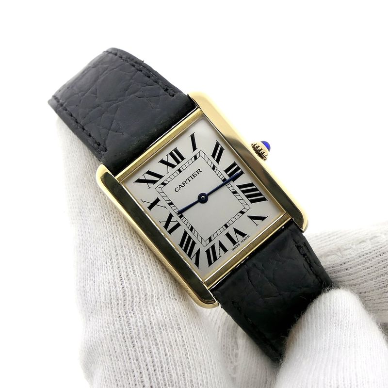 Image 16 of Cartier Tank Solo 'Large'; 18k gold watch