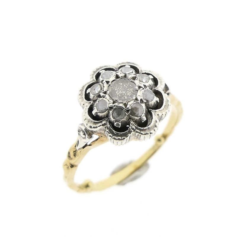 Image 1 of Gold ring with rose-cut diamonds; approx. 0.20 ct. | Antique