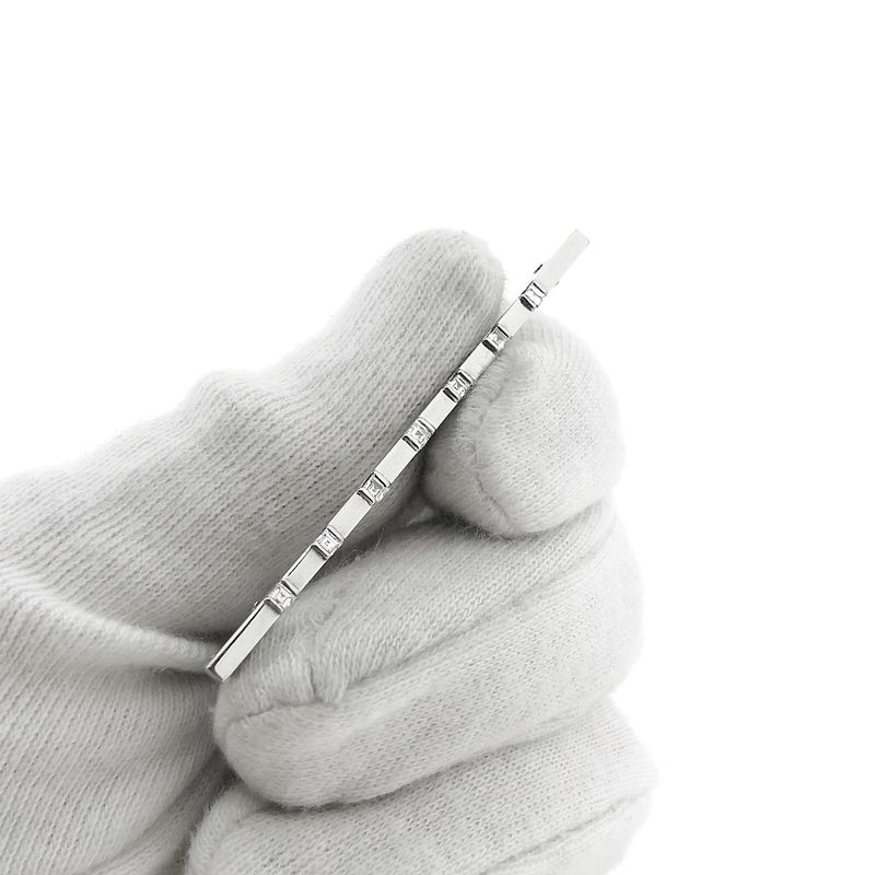 Image 2 of White gold brooch with diamond; 0.18 ct.