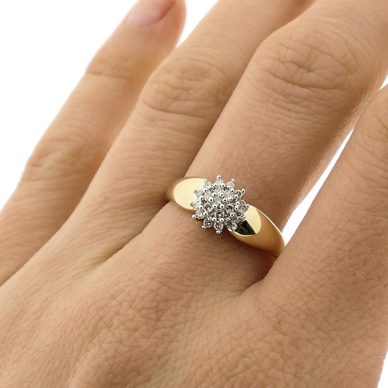 Image 4 of Gold subtle entourage ring | Diamond 0.19 ct.