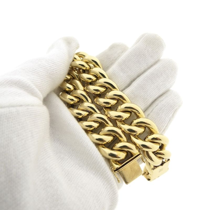 Image 8 of Gold gourmet link bracelet