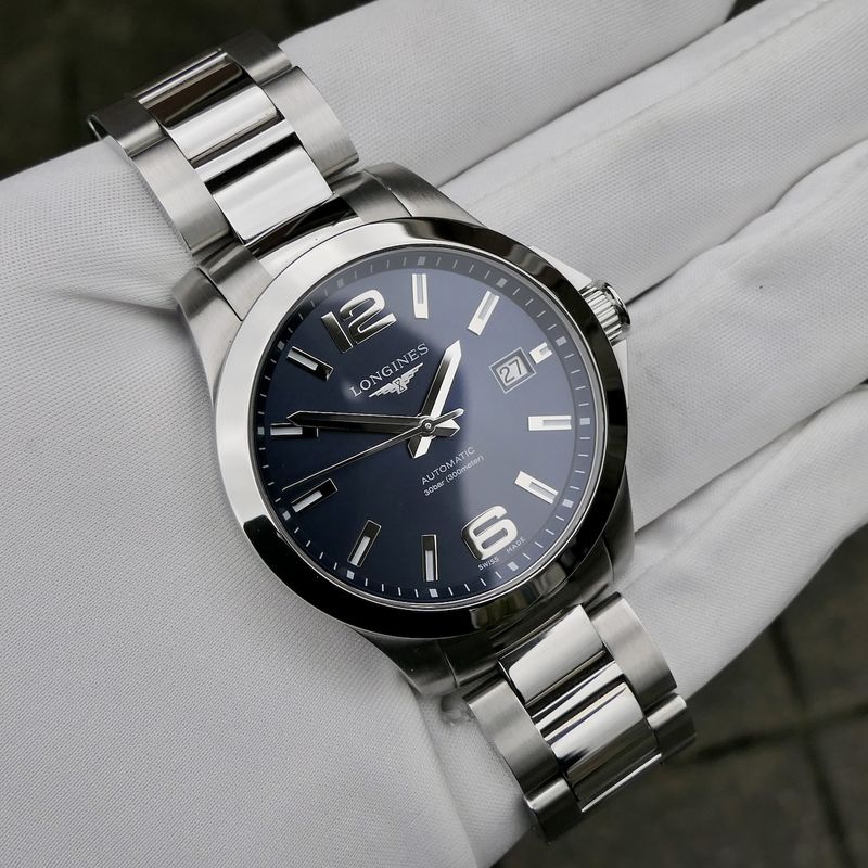 Image 20 of Longines Conquest L3.776.4; Automatic men's watch