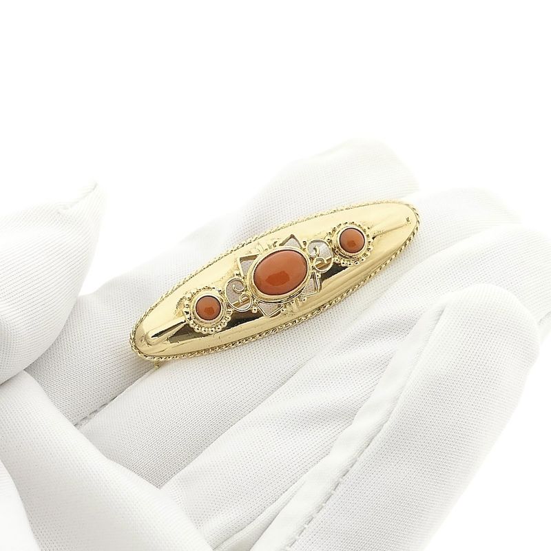 Image 8 of Antique gold brooch with blood coral