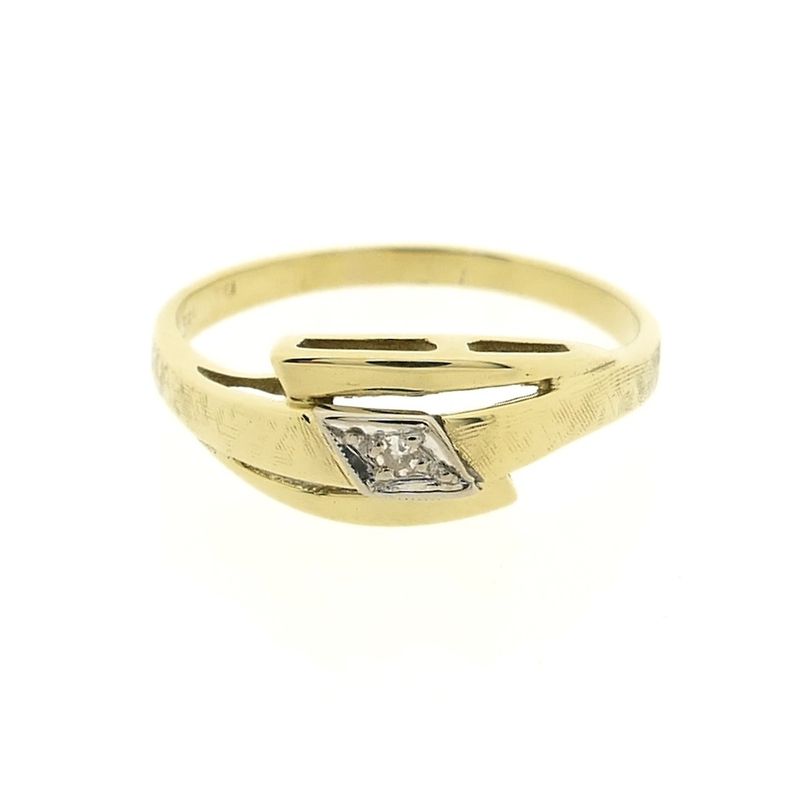 Image 3 of Gold ring with diamond