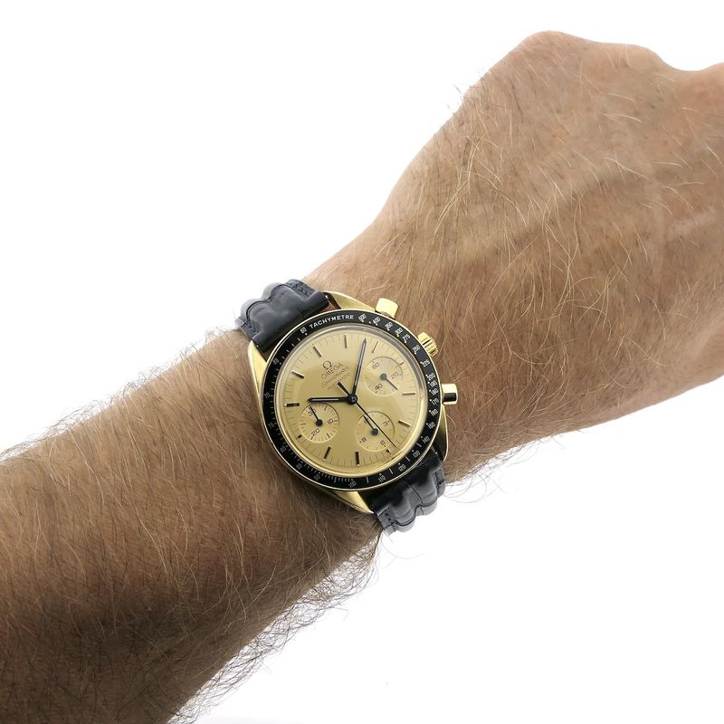 Image 11 of Omega Speedmaster Reduced 175.0032; 18k. gouden chronograaf horloge