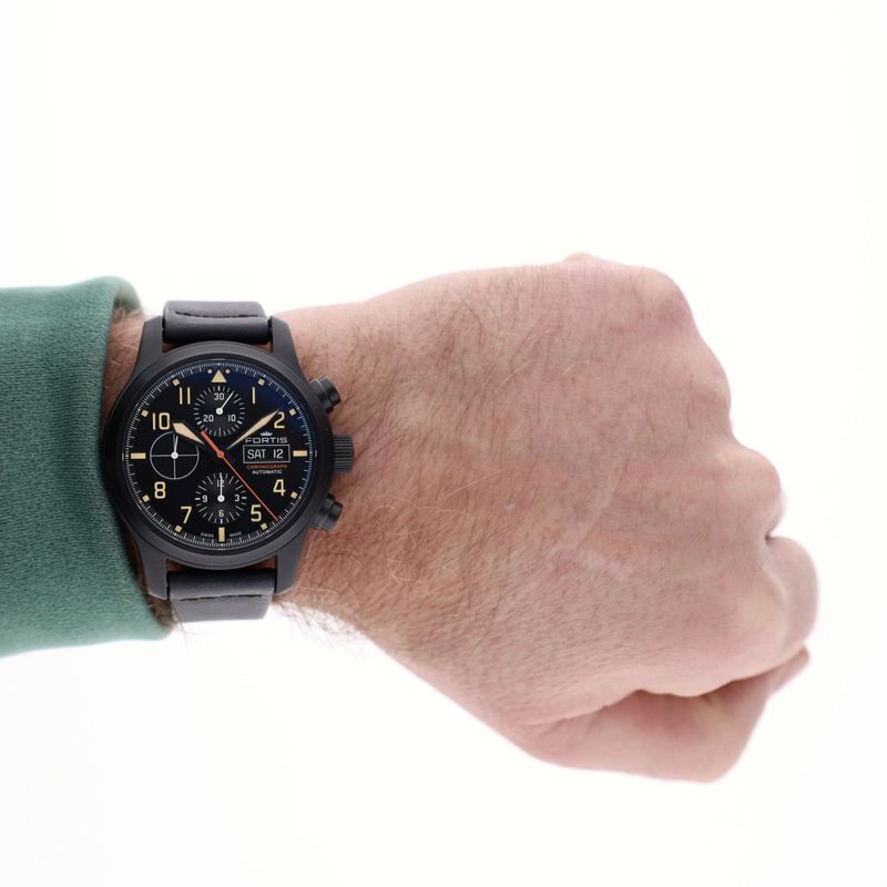 Image 11 of Fortis B-42 'Black Edition' Chronograph 656.18.141; Automatic Men's Watch