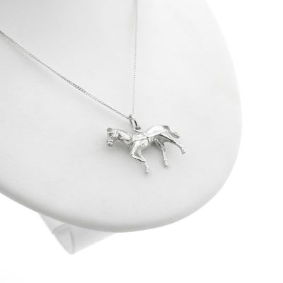 Silver charm/pendant of a horse Image 2 of Silver charm/pendant of a horse