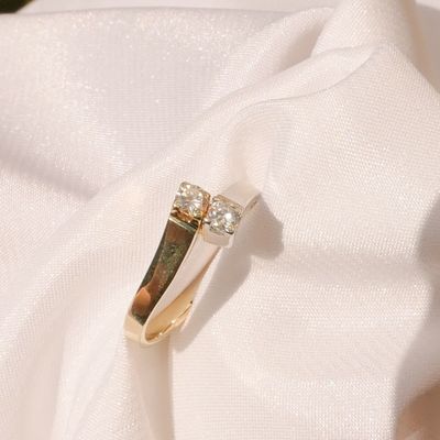 Two-tone gold ring with 0.38 ct. diamond | Toi et moi Image 2 of Two-tone gold ring with 0.38 ct. diamond | Toi et moi