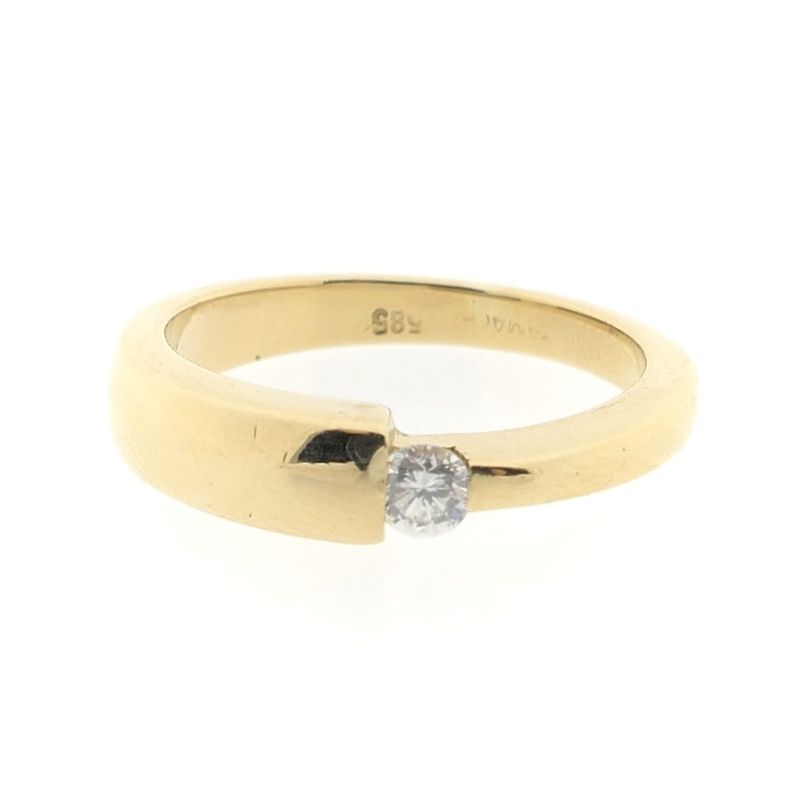 Image 4 of Gold solitaire ring with diamond; 0.15 ct.
