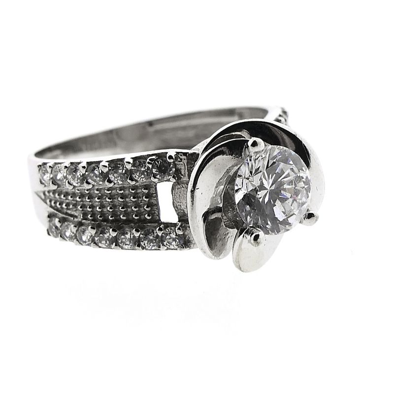 Image 6 of White gold ring with zirconia stones