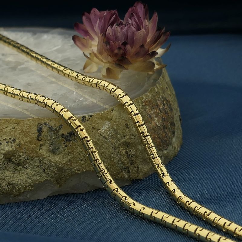 Image 2 of Golden fantasy link necklace