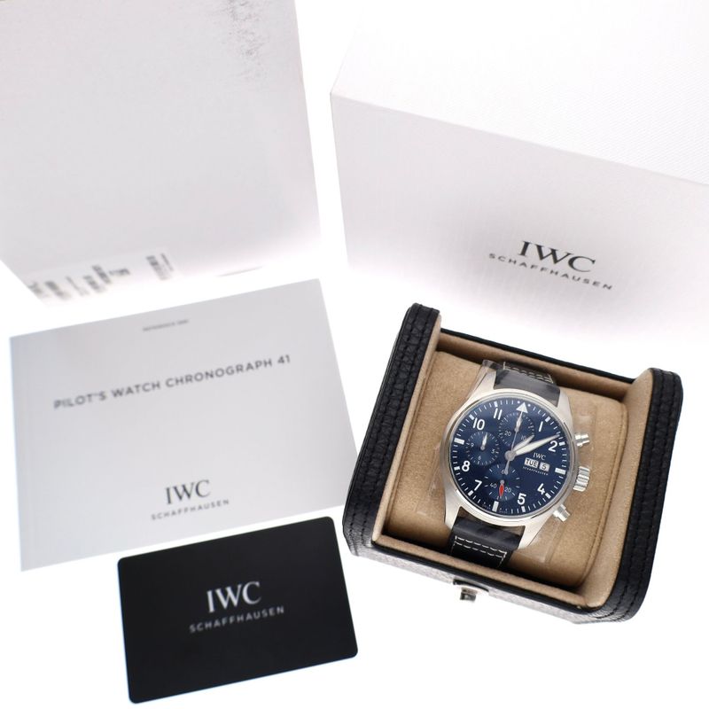 Image 2 of IWC Pilot's Watch Chronograph 41mm IW388101; Automatic Men's Watch
