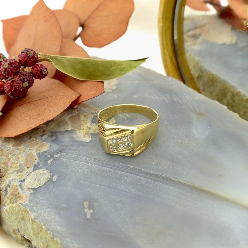 Image 2 of Gold men's signet ring with zirconia