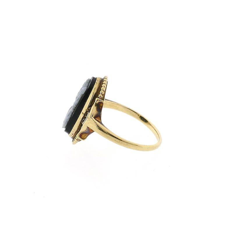 Image 7 of Yellow Gold Ring with Sardonyx Cameo; 14K; Size 15.5