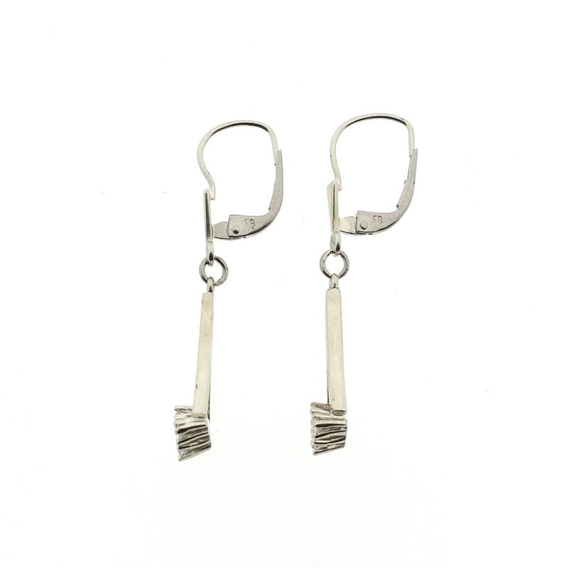 Image 5 of White gold stud earrings with diamond | 0.08 ct.