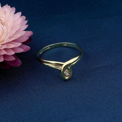 Image 2 of Gold Ring with Diamond; 0.005 ct.