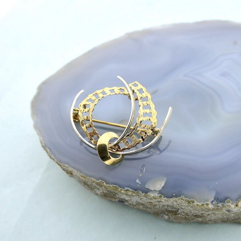 Image 8 of Vintage two-tone gold fantasy brooch