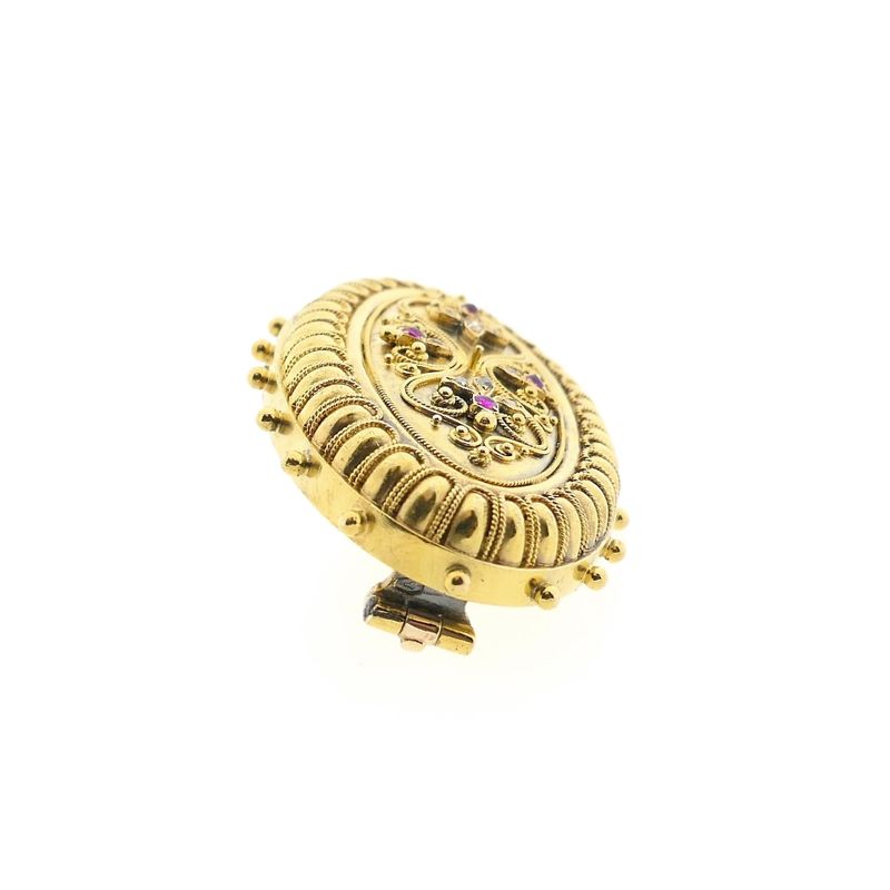 Image 8 of Antique gold Victorian brooch with ruby ​​and diamonds; 0.04 ct.