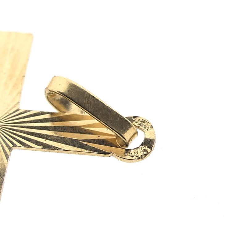 Image 4 of Gold pendant of a cross