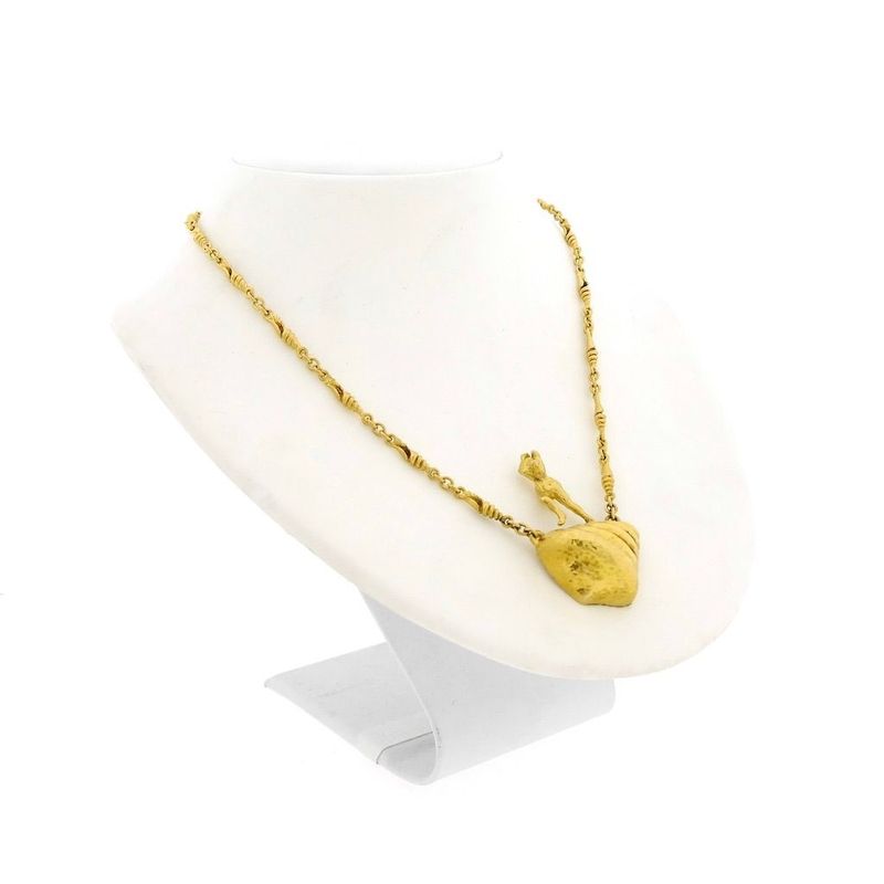 Image 11 of Gold chain/bracelet; Salvador Dalí, Mujer Desnuda Subiendo la Escalera