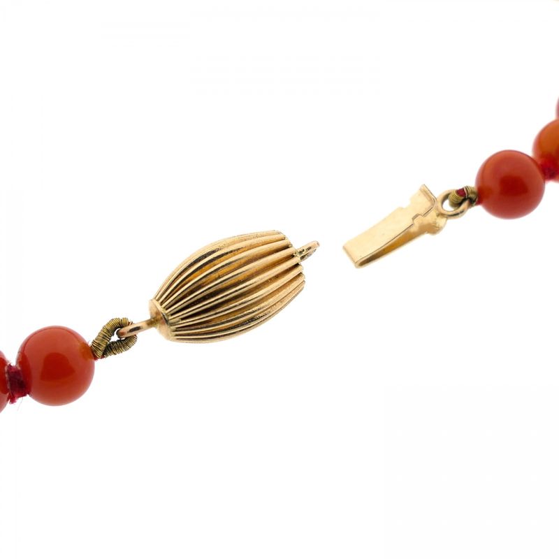 Image 7 of Blood coral bead bracelet with gold clasp