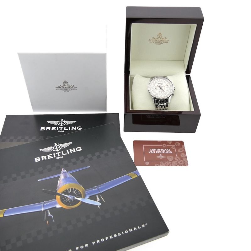 Image 4 of Breitling Navitimer Montbrillant Datora; Chronograph men's watch