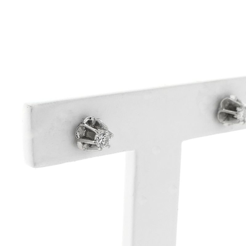 Image 3 of White gold solitaire stud earrings with diamond | 0.12 ct.