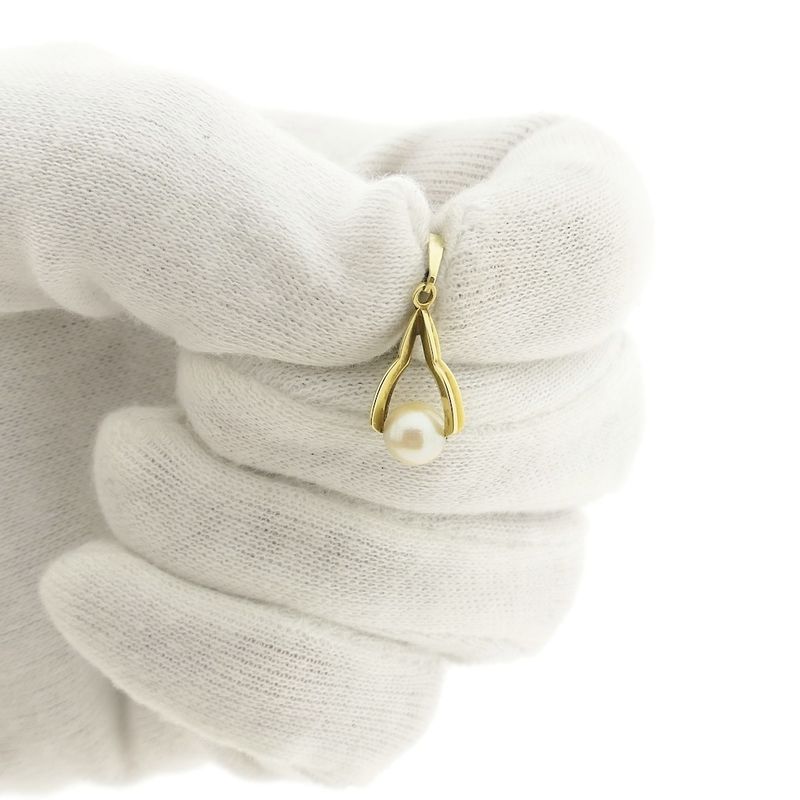 Image 11 of Gold pendant with pearl | Vintage