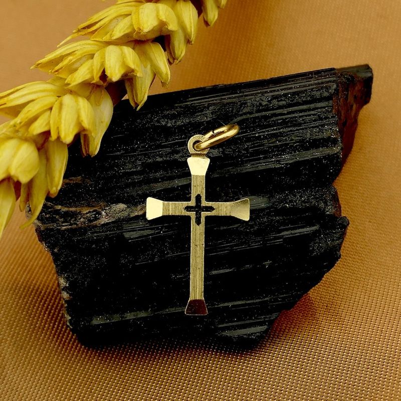Image 2 of Gold pendant of a cross