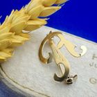Image 2 of Gold letter brooch; letter R | Vintage