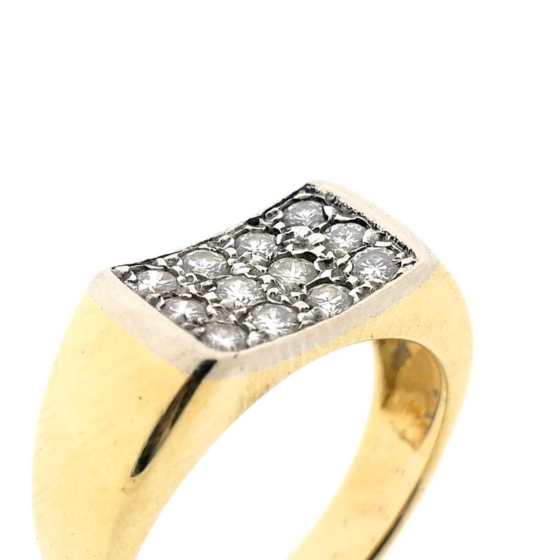 Image 3 of Gold ring with diamonds; 0.18 ct.