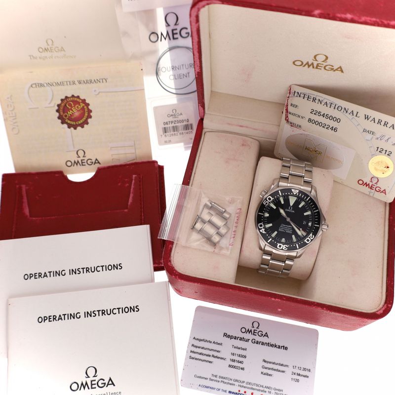 Afbeelding 2 van Omega Seamaster Diver 300M 'Peter Blake' 2254.50.00; Automatisch heren horloge