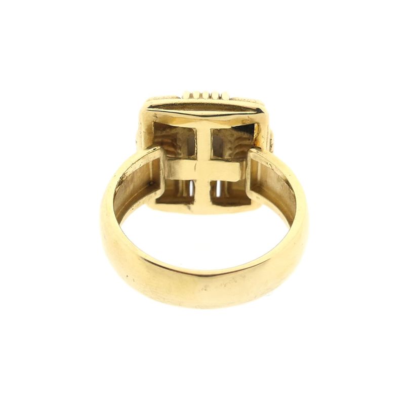 Image 5 of Vintage gold ring with geometric pattern