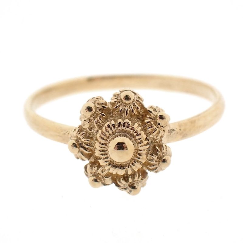 Image 7 of Gold ring with Zeeland button