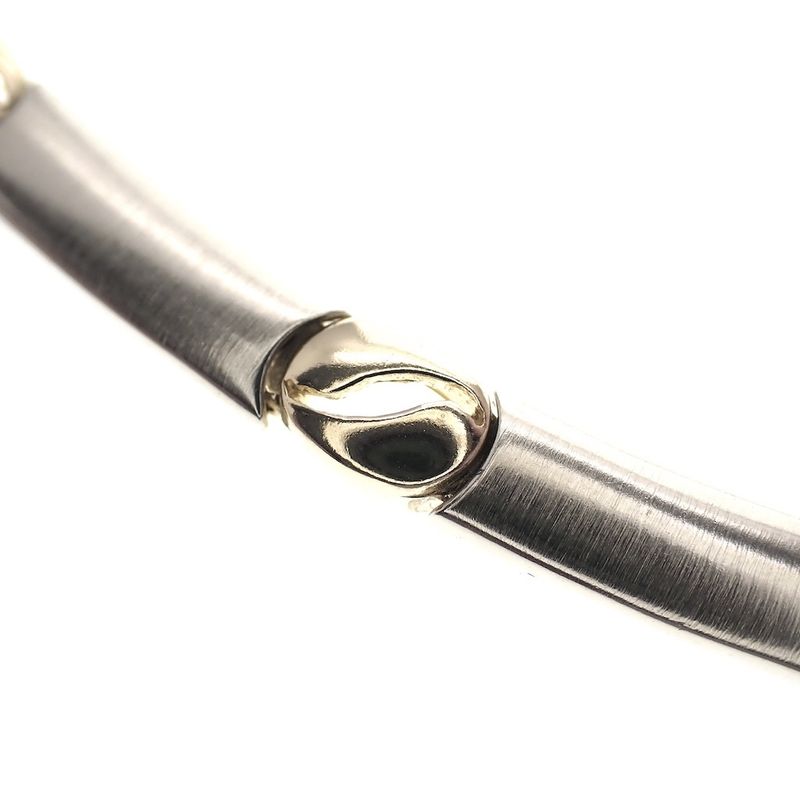 Image 4 of Two-tone gold fantasy necklace with coffee bean