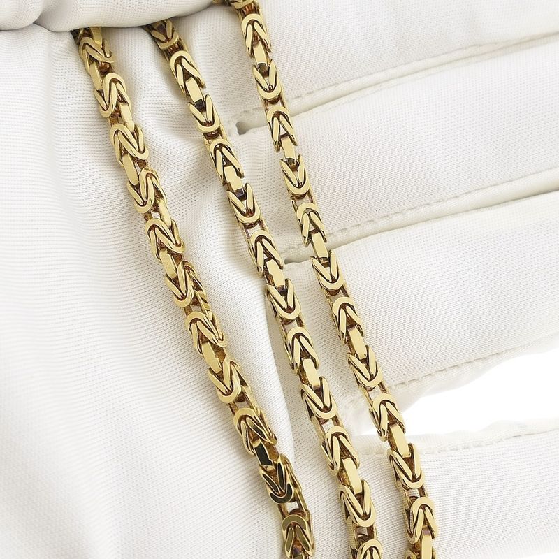 Image 9 of 18K Gold Square King Necklace | 65.5 cm